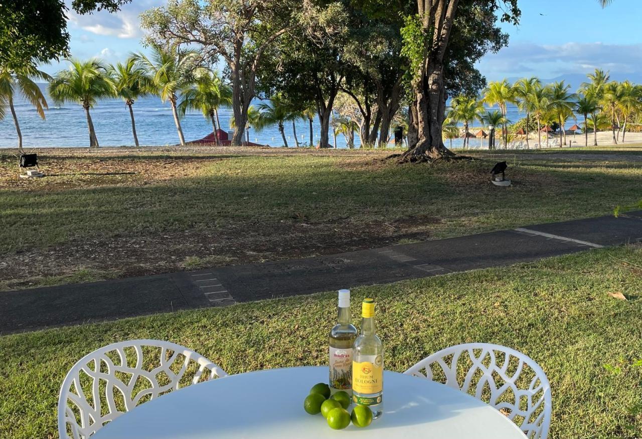 Sur La Plage, Village Vacances Sainte-Anne Bagian luar foto