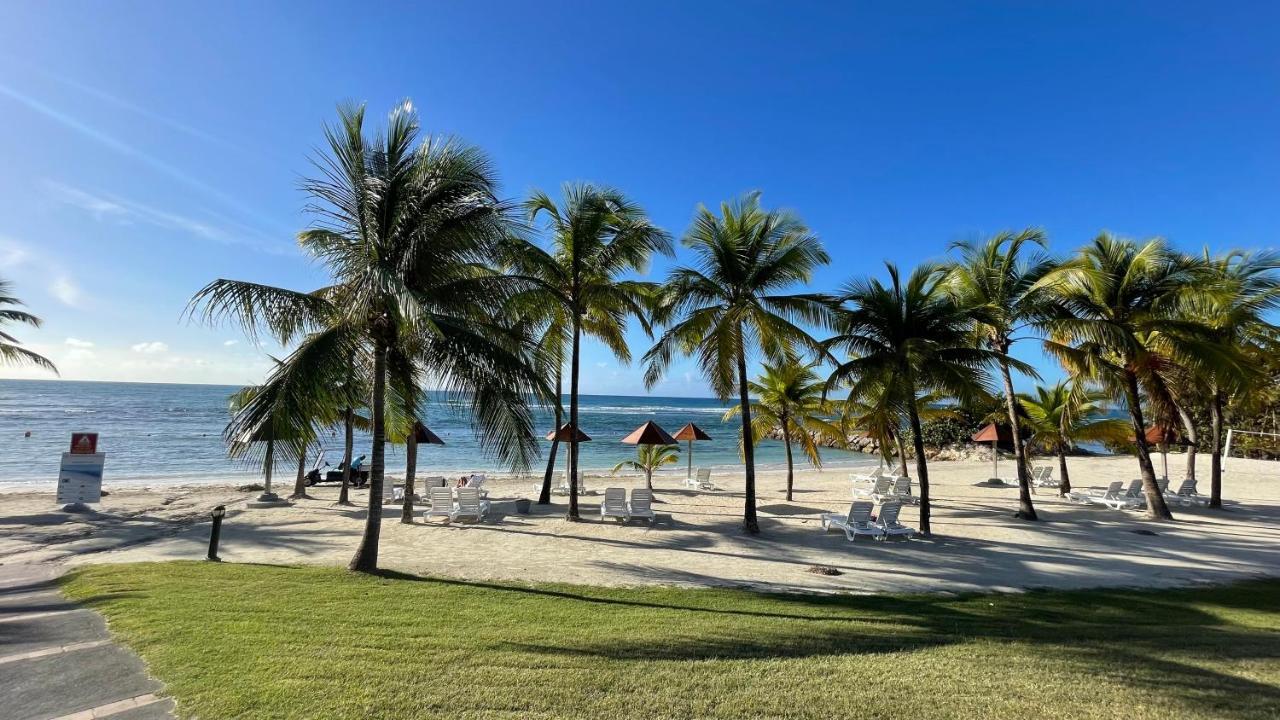 Sur La Plage, Village Vacances Sainte-Anne Bagian luar foto